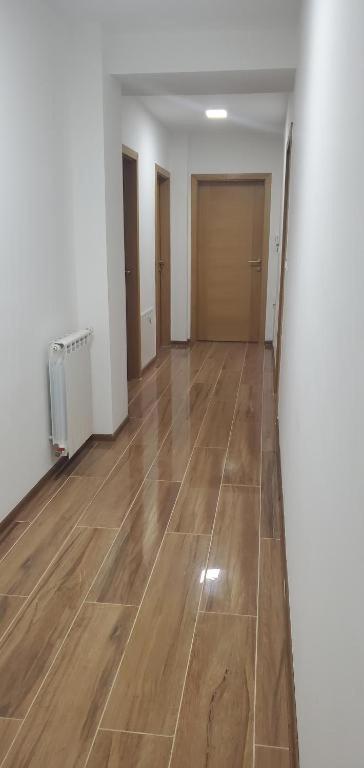 Sleep And Drive Apartment Sarajevo Exterior foto